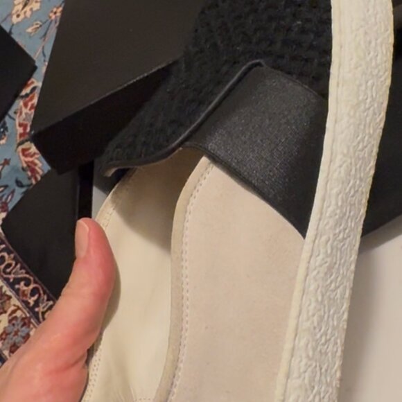 Authentic Chanel Tweed Flats with Satin Detail | Size 39.5 - Picture 5 of 11